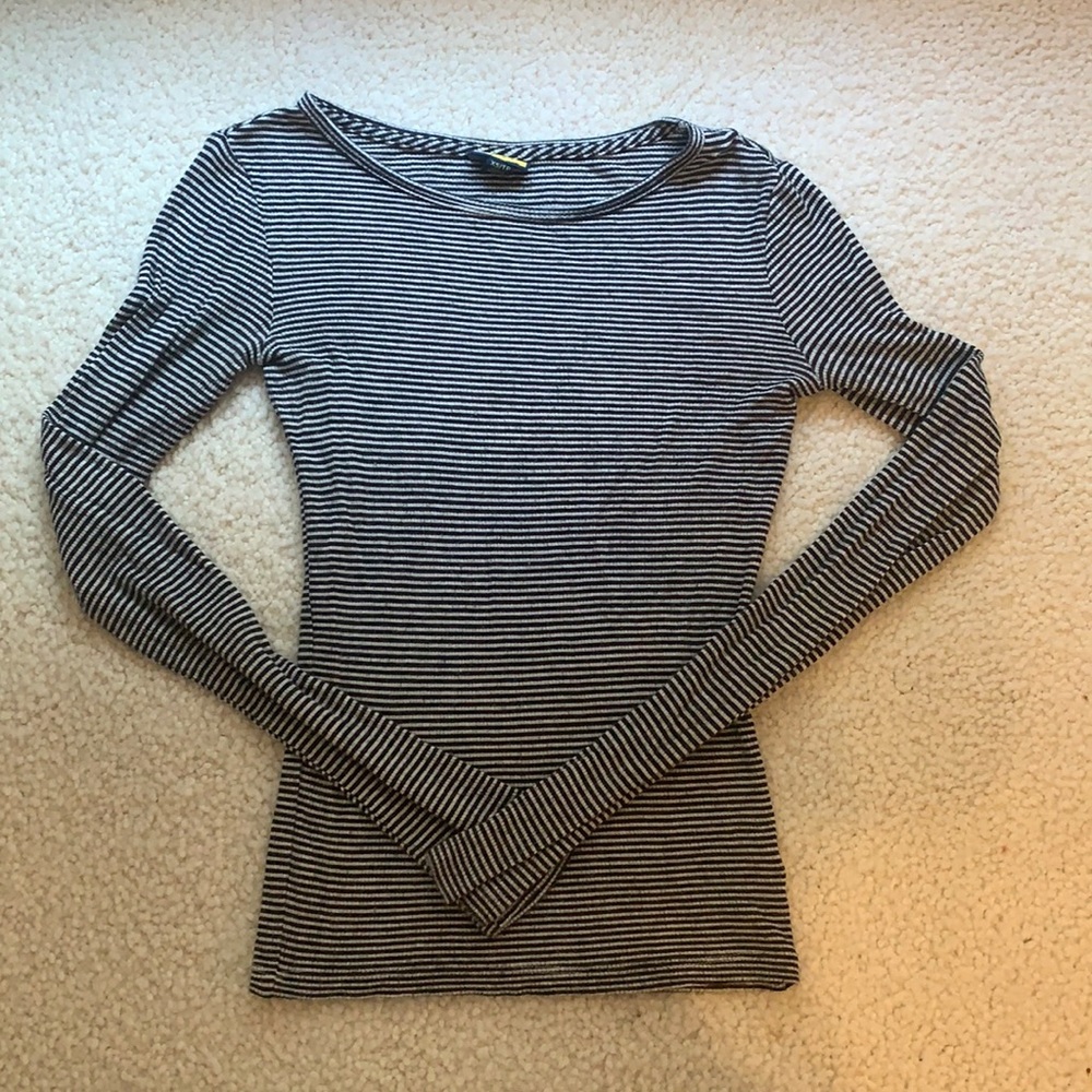 Striped long sleeve shirt